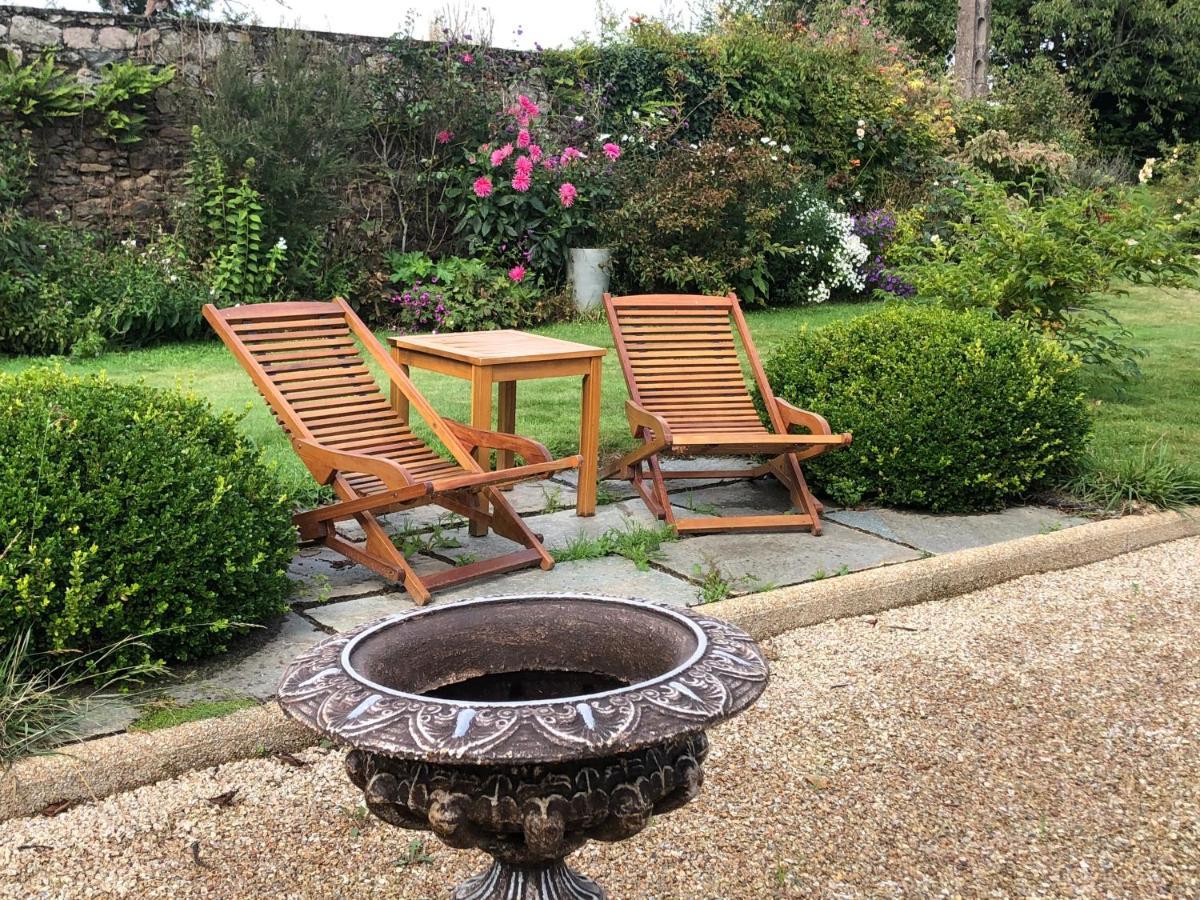 Demeure Du Porzou, Chambres D'Hotes De Charme Dans Demeure D'Exception, Parc Paysager, Spa, Massages, Proche Paimpol, Classe 4 Epis Yvias Esterno foto